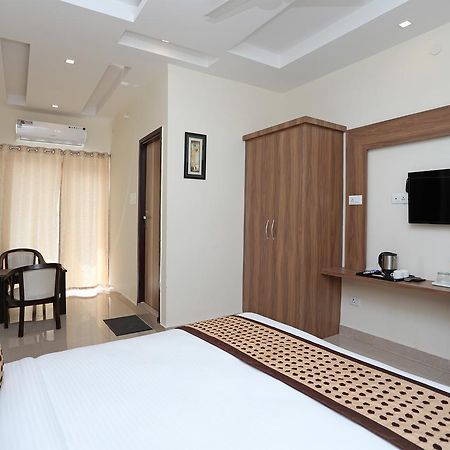 Hotel Kss Inn Doiwāla Dış mekan fotoğraf